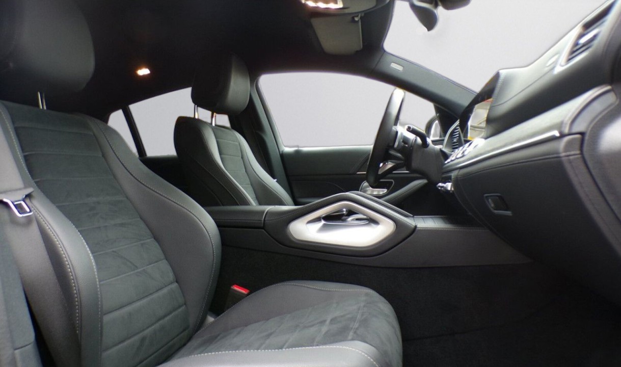 Mercedes-Benz GLE Coupé 400e 4MATIC AMG Line - foto 6