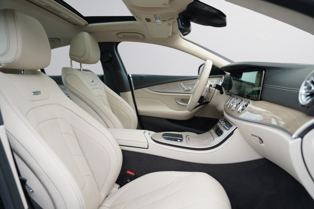 Mercedes-Benz CLS AMG 53 4MATIC+ - foto 8