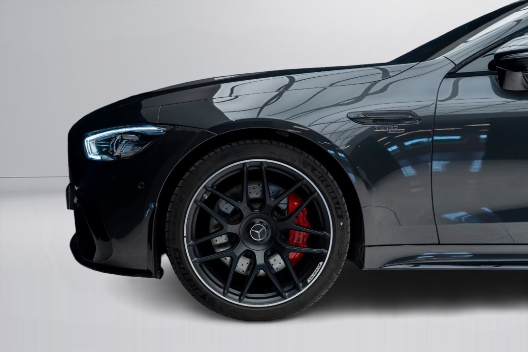 Mercedes-Benz AMG GT 43 4MATIC - foto 24