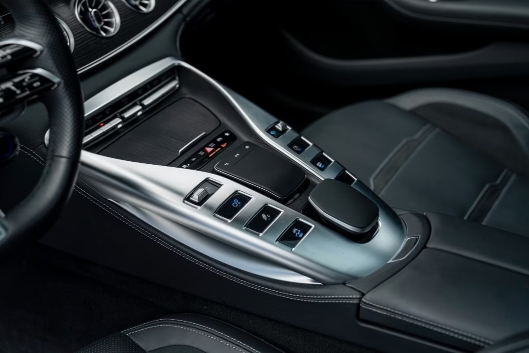 Mercedes-Benz AMG GT 43 4MATIC - foto 15
