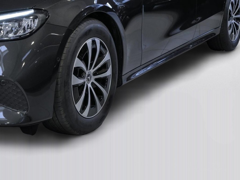MERCEDES-BENZ E-Class 2024 — imagine 18