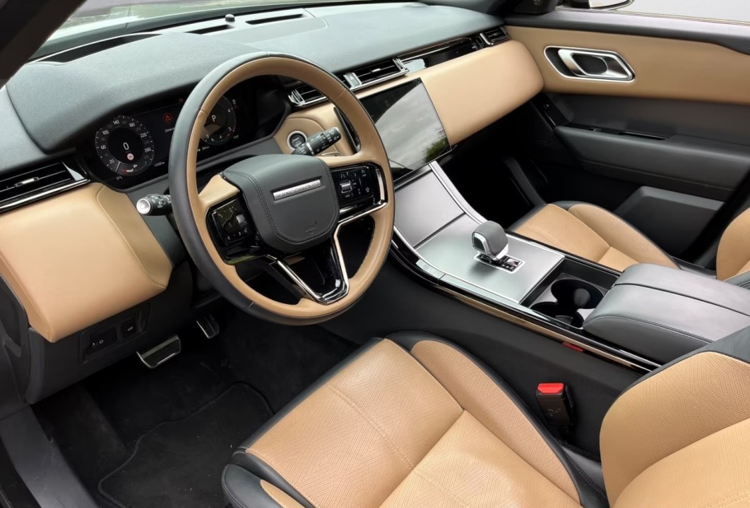 Land Rover Range Rover Velar D300 R-Dynamic (4)