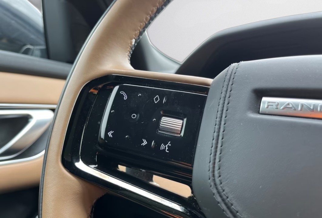Land Rover Range Rover Velar D300 R-Dynamic - foto 10