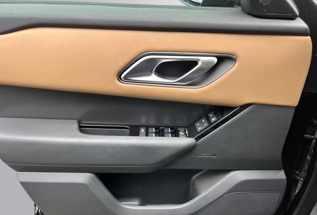 Land Rover Range Rover Velar D300 R-Dynamic - foto 27
