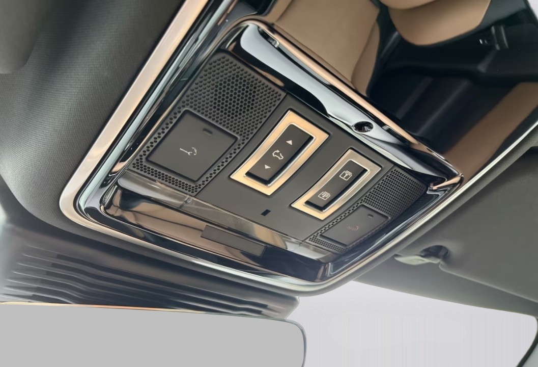Land Rover Range Rover Velar D300 R-Dynamic - foto 25