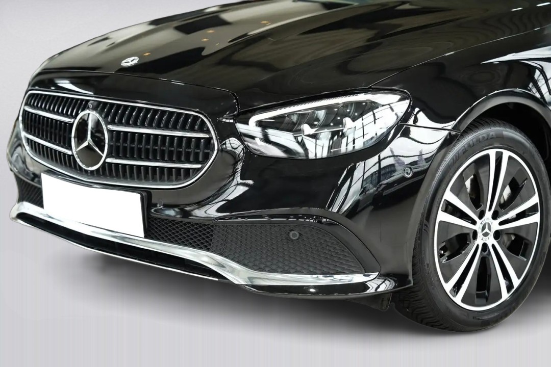 Mercedes-Benz E 450 4MATIC Avantgarde - foto 24