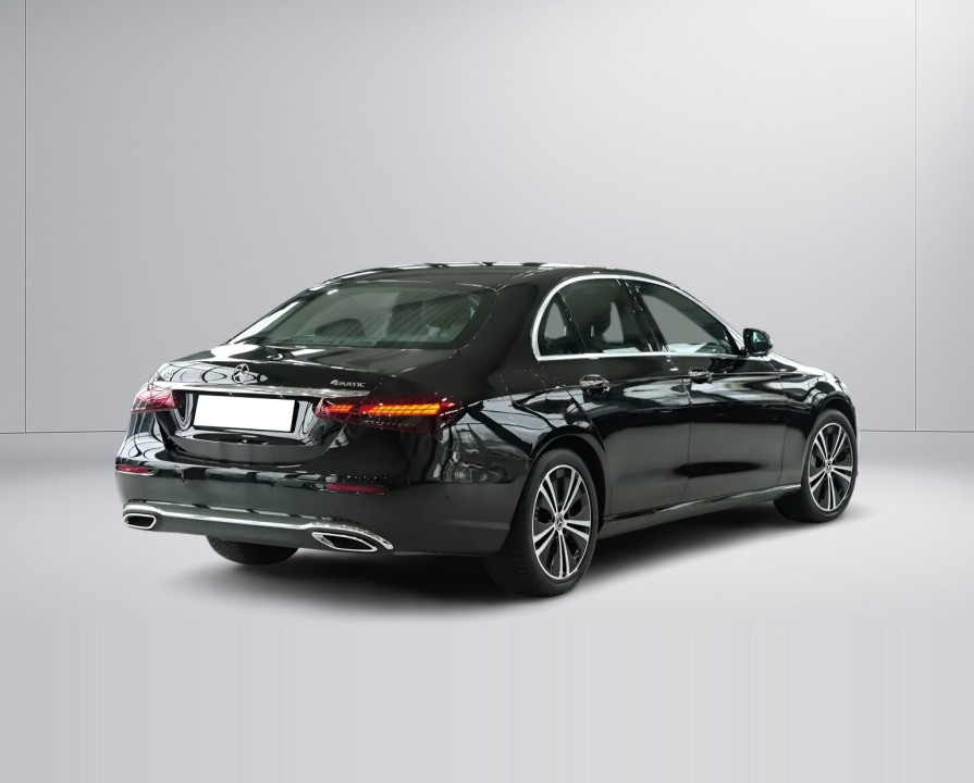 MERCEDES-BENZ E-Class 2022 — imagine 3