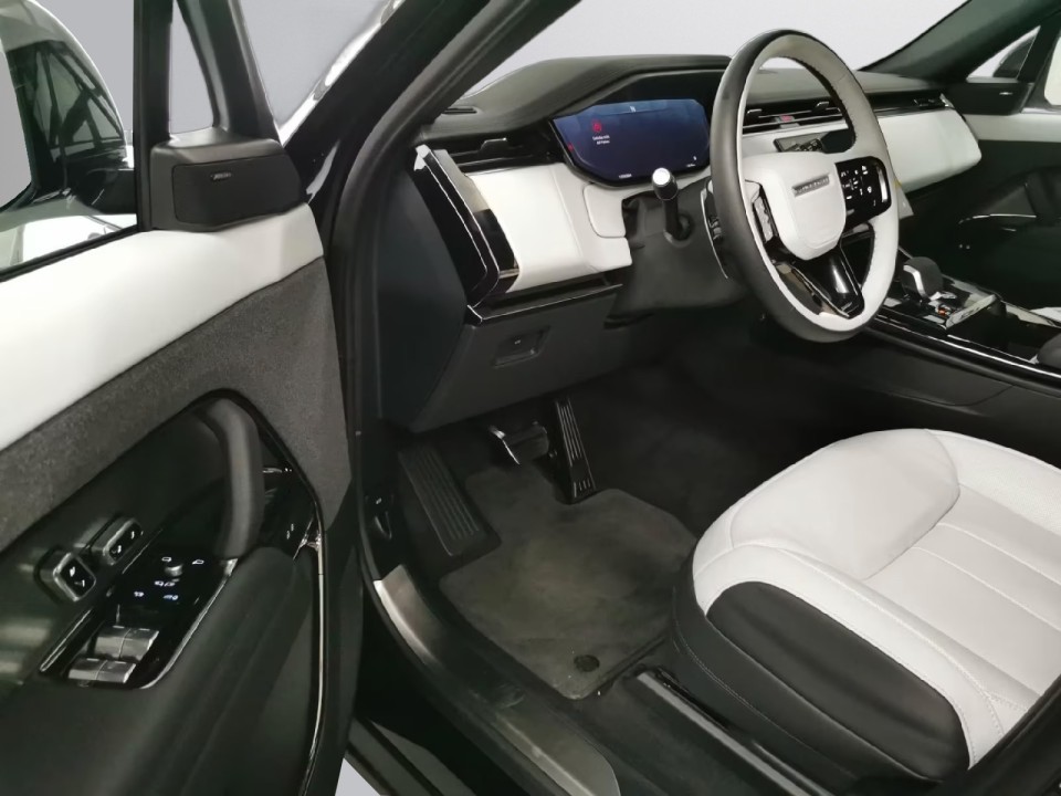 Land Rover Range Rover Sport D250 Dynamic SE (4)