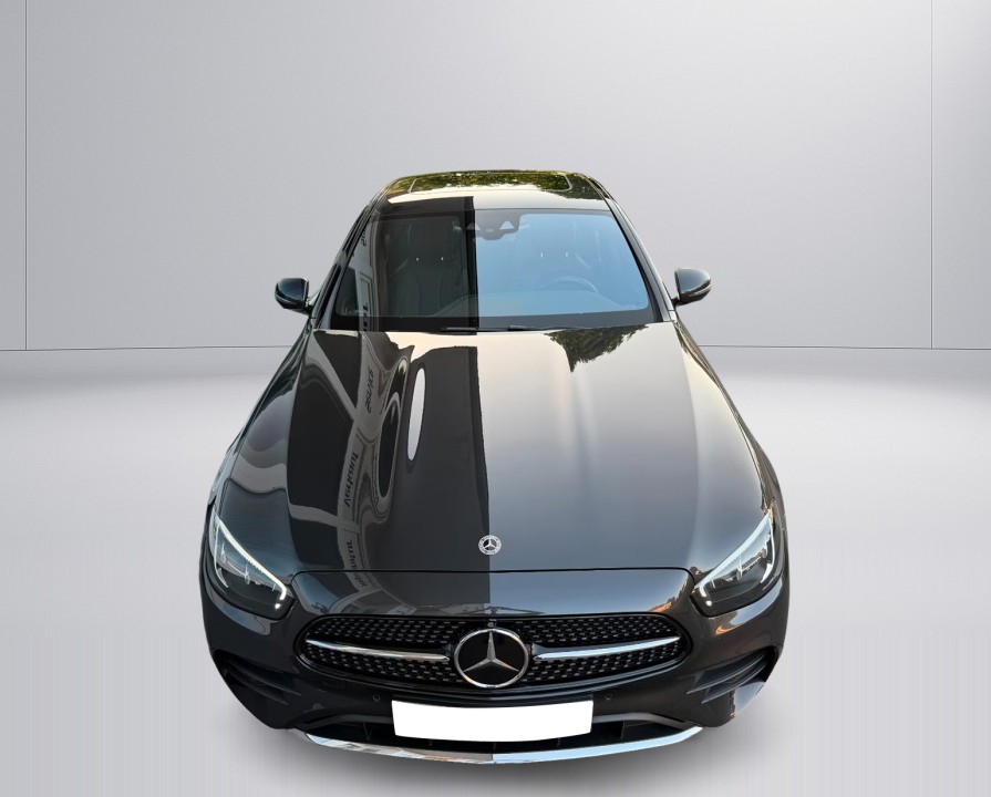 MERCEDES-BENZ E-Class 2023 — imagine 16