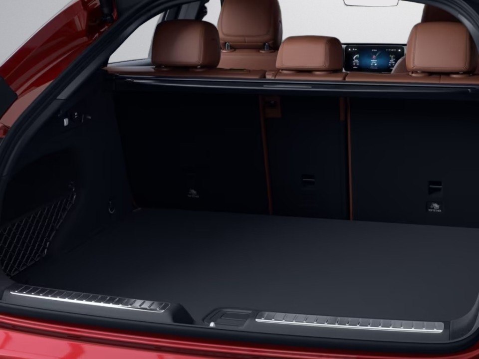 Mercedes-Benz GLC Coupé 300e 4MATIC AMG Line - foto 12