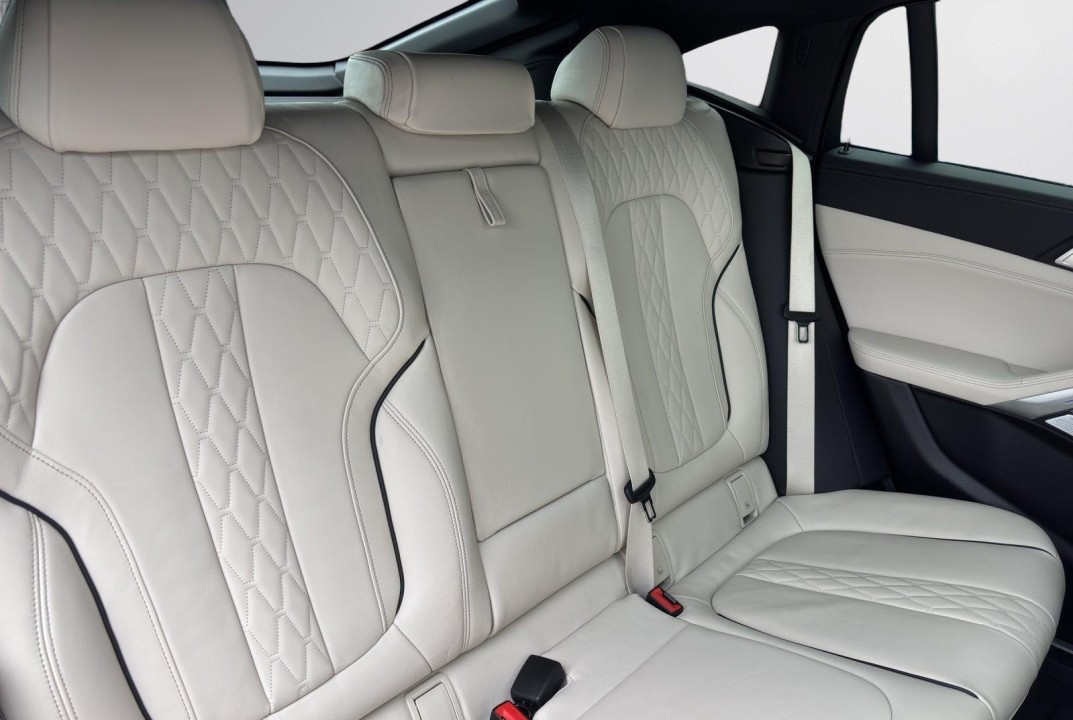 BMW X6 xDrive30d M-Sport - foto 14
