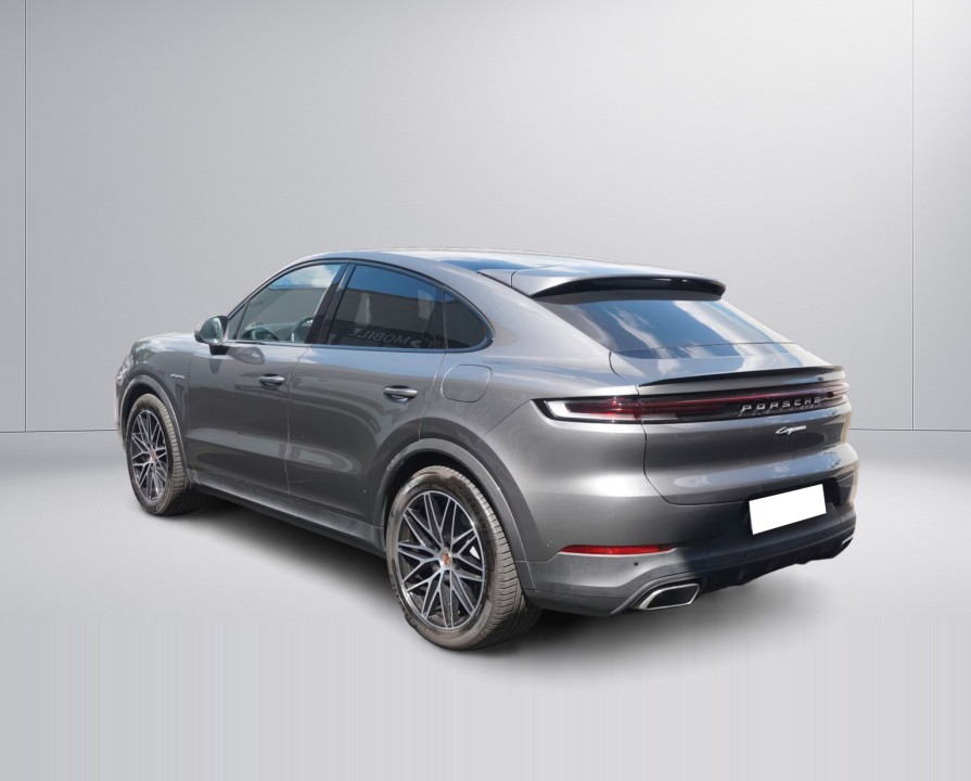 PORSCHE Cayenne Coupe 2024 — imagine 20