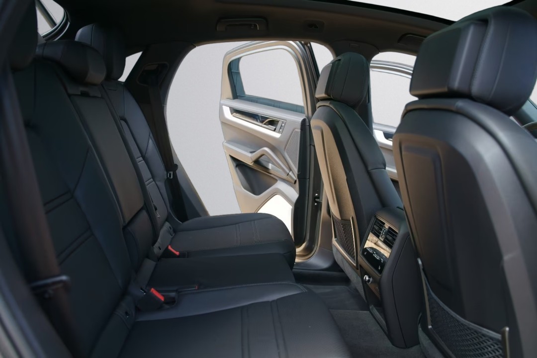 Porsche Cayenne Coupe S E-Hybrid - foto 25