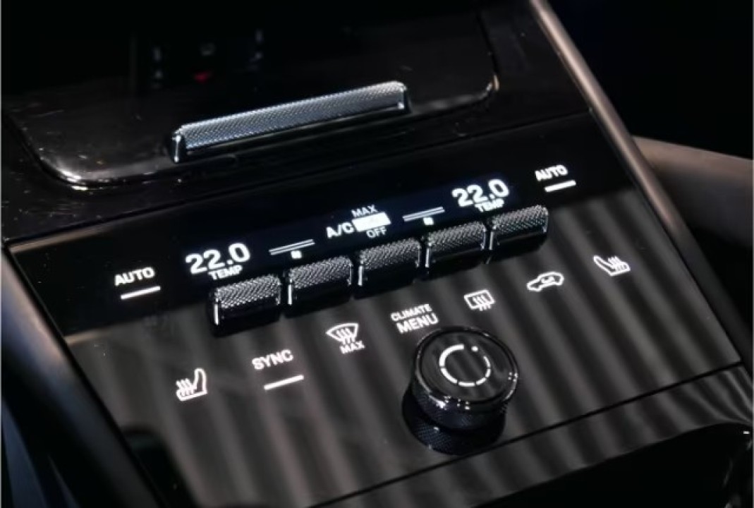 Porsche Cayenne Coupe E-Hybrid - foto 18
