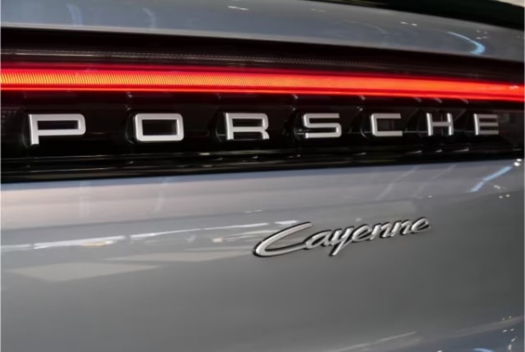 Porsche Cayenne Coupe E-Hybrid - foto 22