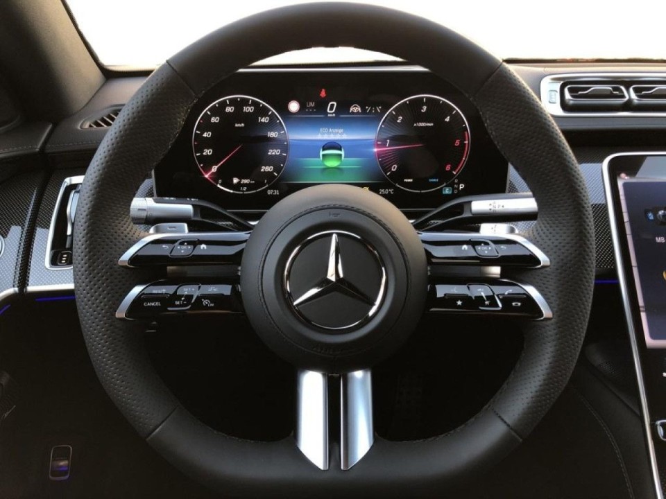 Mercedes-Benz S 350d 4MATIC AMG Line - foto 6