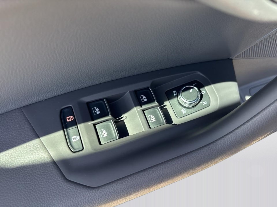 Volkswagen Touareg Atmosphere - foto 32
