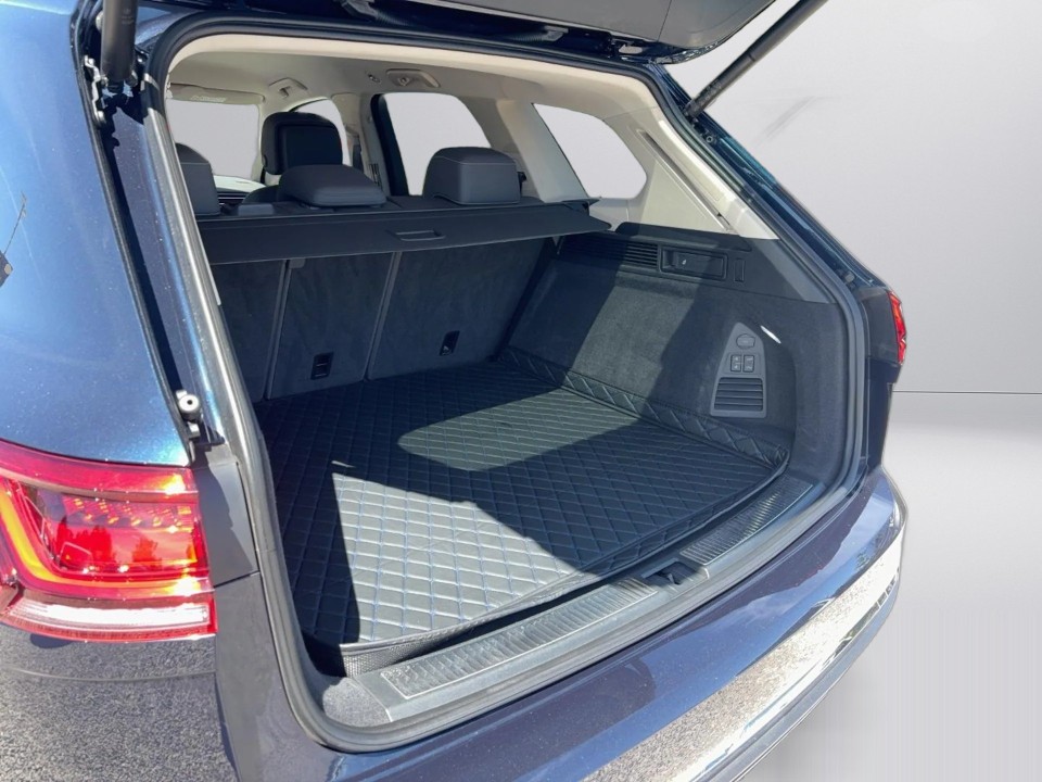 Volkswagen Touareg Atmosphere - foto 34