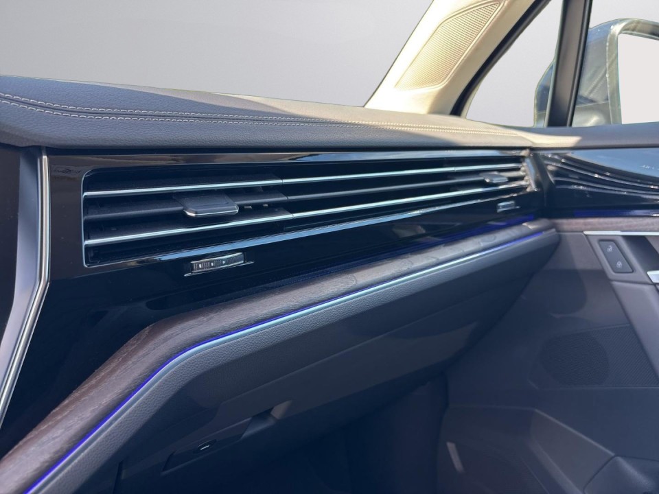 Volkswagen Touareg Atmosphere - foto 26