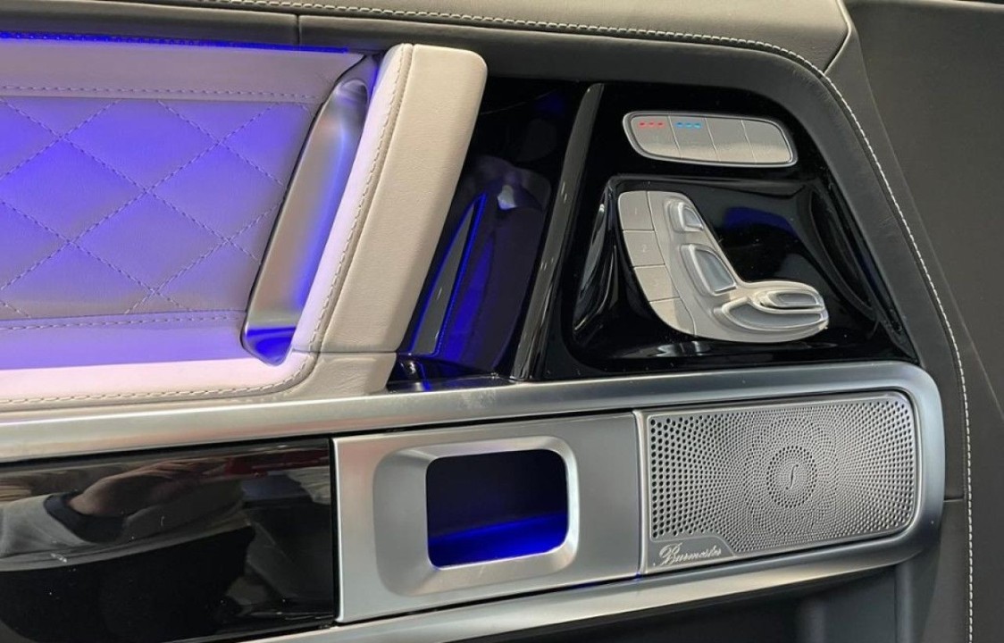 Mercedes-Benz G 63 AMG - foto 12