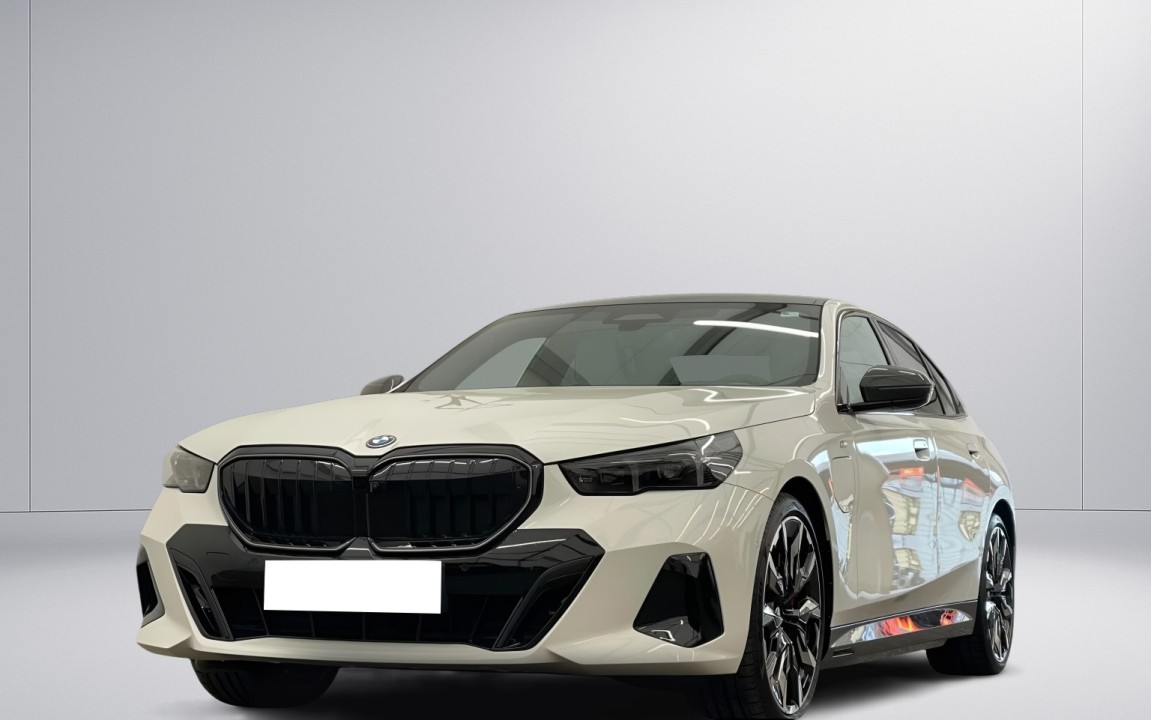 BMW Seria 5 550e xDrive