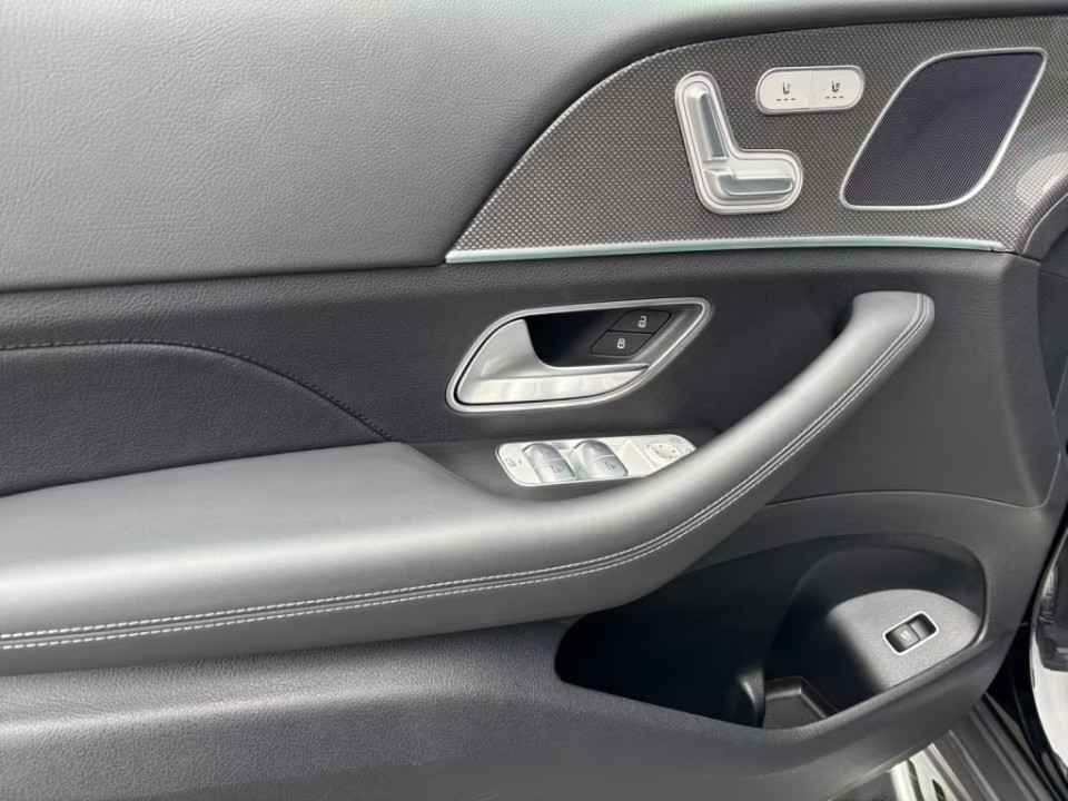Mercedes-Benz GLE Coupé 300d 4MATIC AMG Line - foto 13