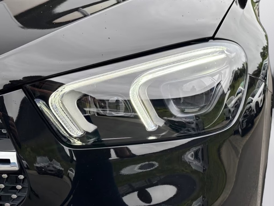 Mercedes-Benz GLE Coupé 300d 4MATIC AMG Line - foto 16