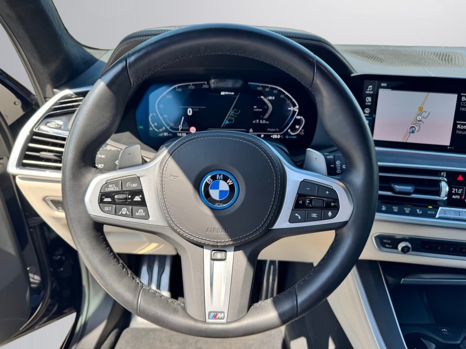 BMW X5 xDrive45e - foto 8