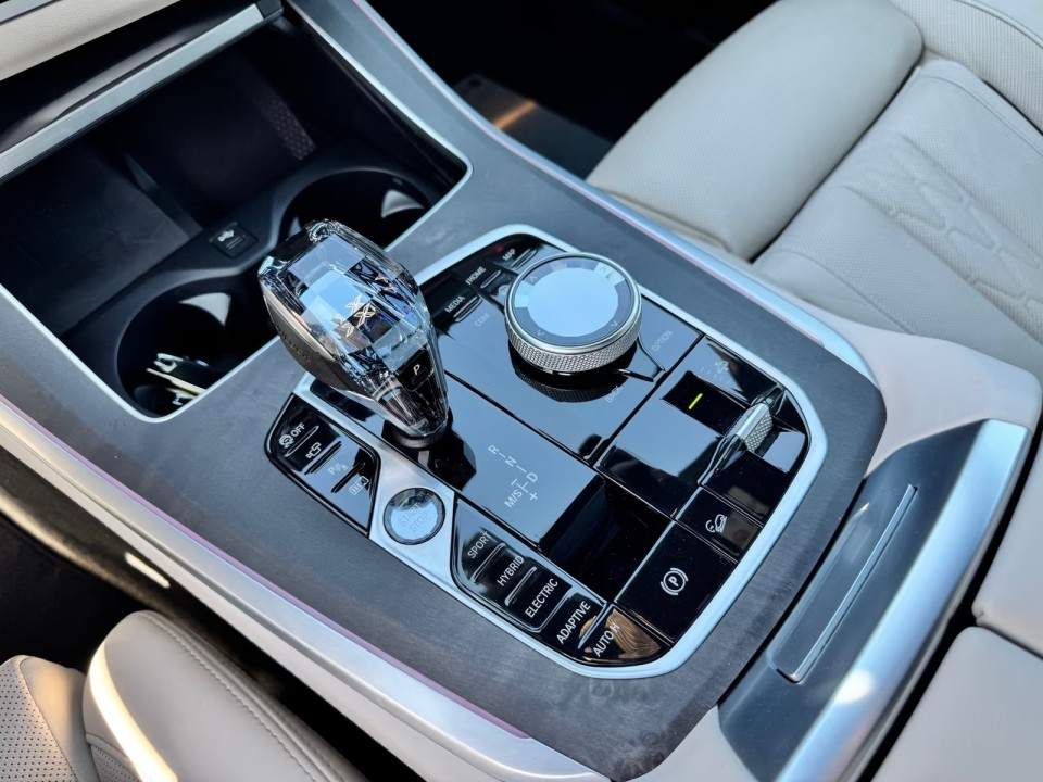 BMW X5 xDrive45e - foto 10