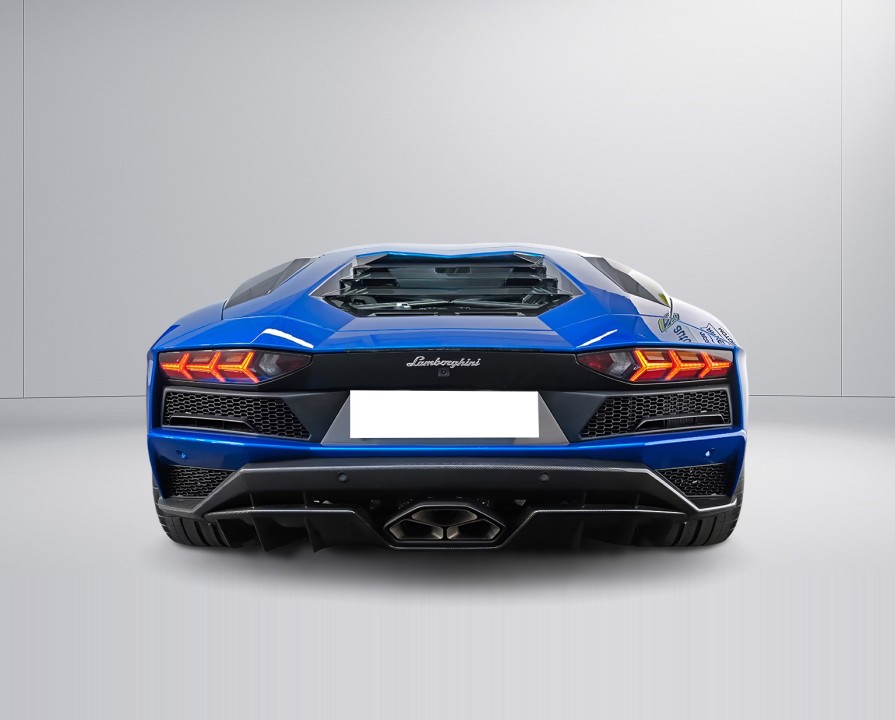 Lamborghini Aventador S (3)
