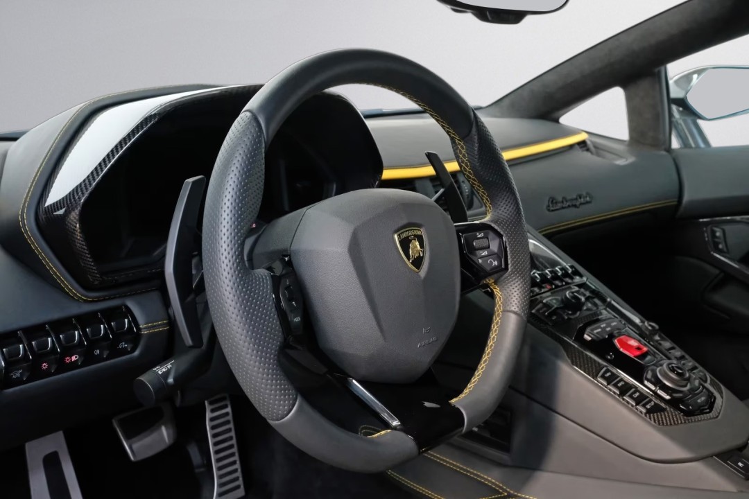 Lamborghini Aventador S - foto 9