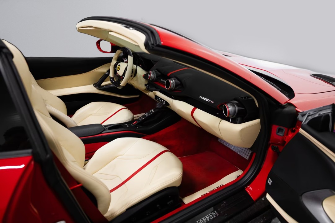 Ferrari 812 - foto 13