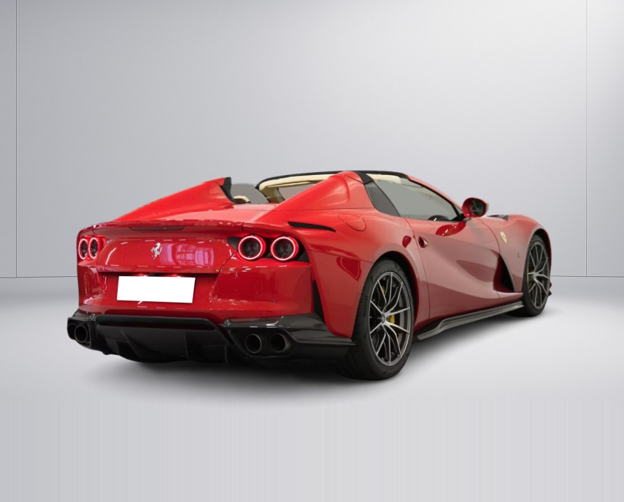 Ferrari 812 (3)