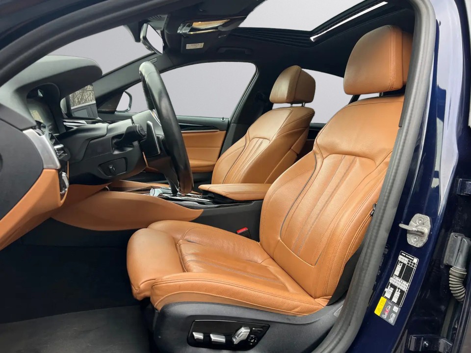 BMW Seria 5 545e xDrive M-Sport - foto 7