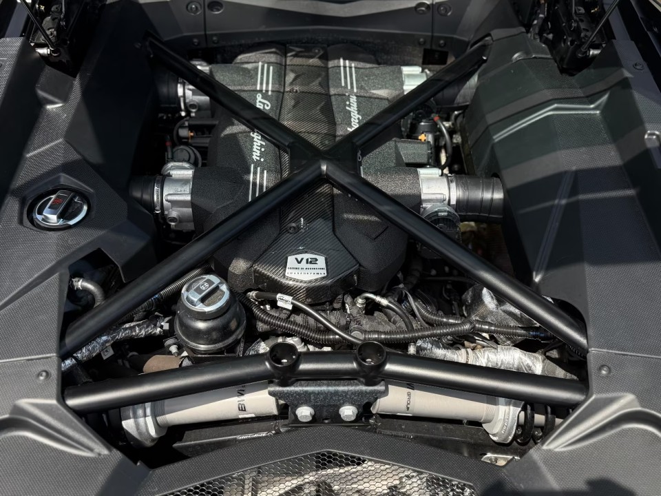 Lamborghini Aventador S LP740-4 - foto 40