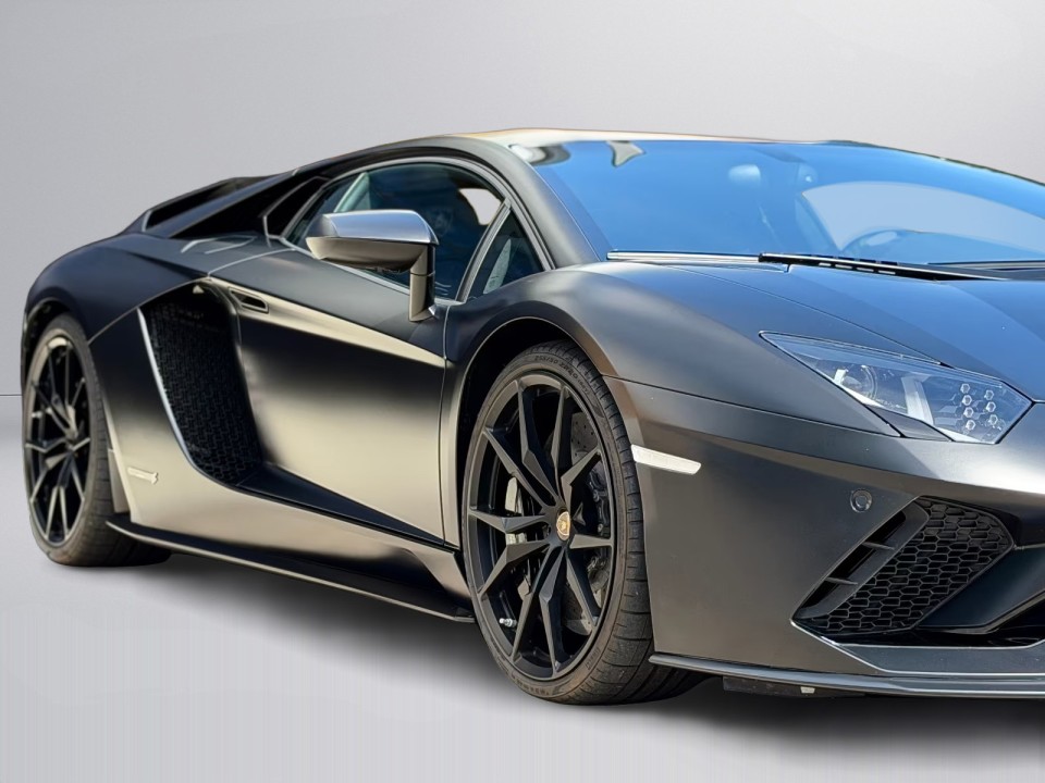 Lamborghini Aventador S LP740-4 - foto 34
