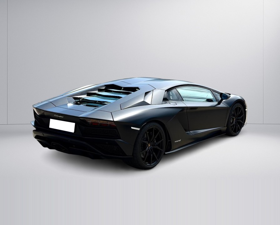 Lamborghini Aventador S LP740-4 (3)