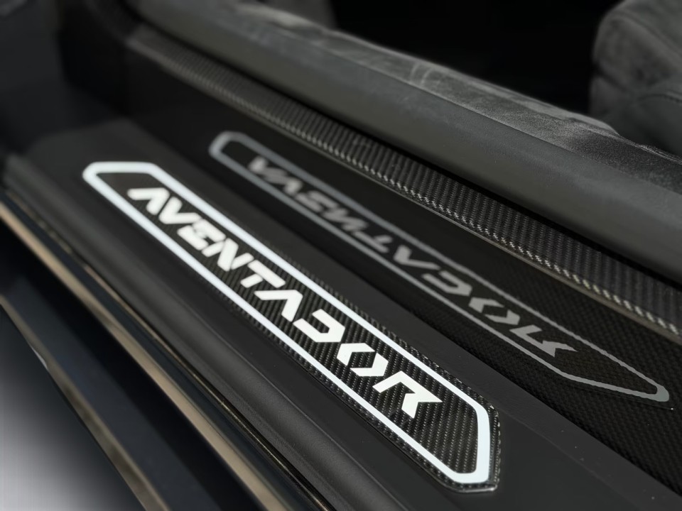 Lamborghini Aventador S LP740-4 - foto 28