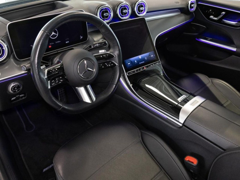 Mercedes-Benz C 400e 4MATIC AMG Line (4)