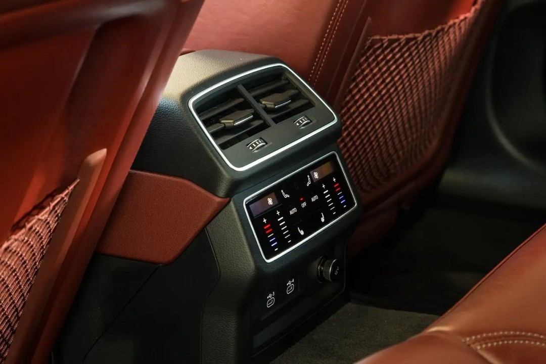 Audi S7 Sportback TFSI quattro tiptronic - foto 14