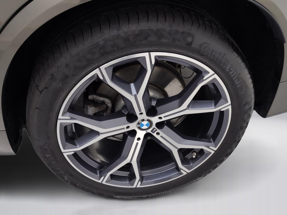BMW X5 xDrive30d M-Sport - foto 13