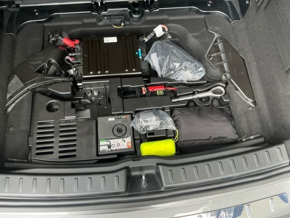 Mercedes-Benz GLA 200 AMG Line - foto 12