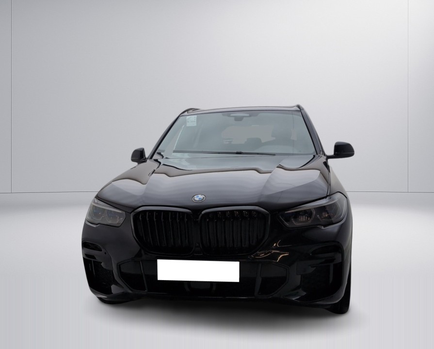 BMW X5 xDrive40d M-Sport (2)