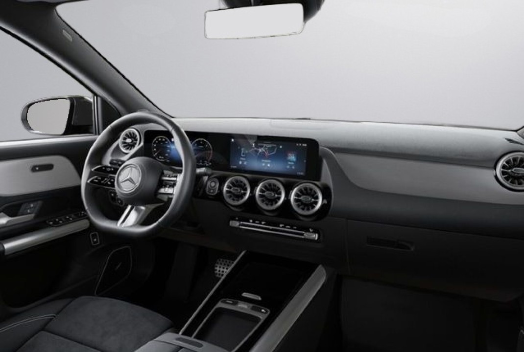Mercedes-Benz GLA 220d 4MATIC AMG Line - foto 12