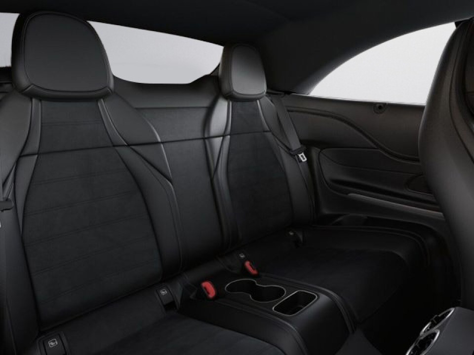 Mercedes-Benz CLE 180 Cabrio AMG Line - foto 14