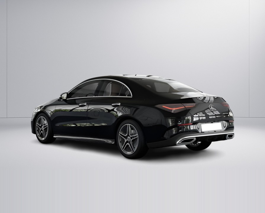 Mercedes-Benz CLA 220 4MATIC AMG Line - foto 7