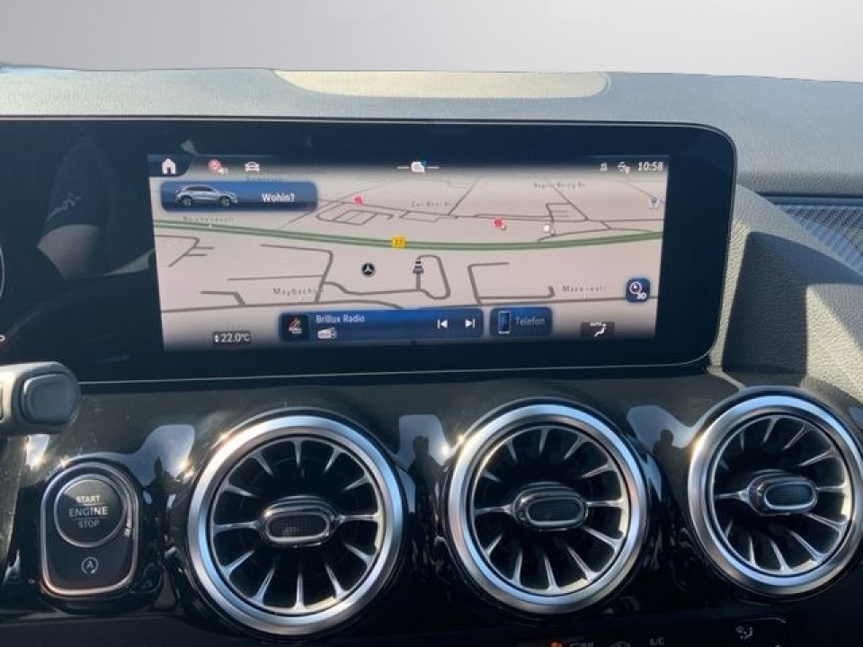 Mercedes-Benz GLA 200d 4MATIC AMG Line - foto 10