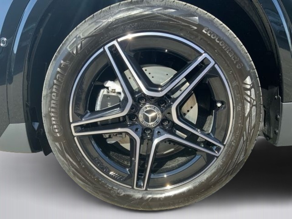 Mercedes-Benz GLA 200d 4MATIC AMG Line - foto 16