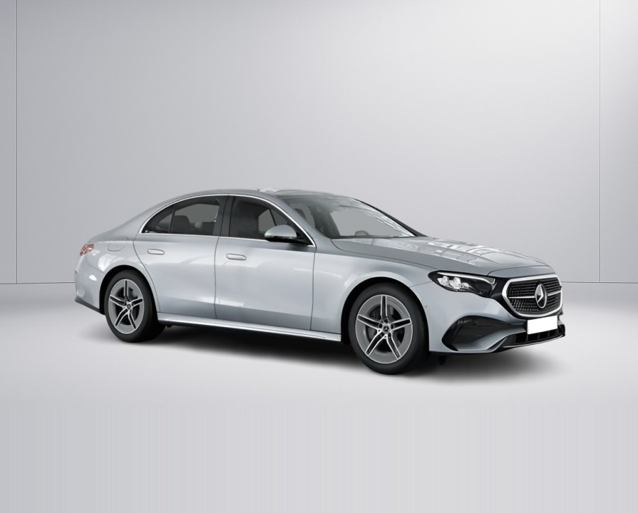 Mercedes-Benz E 200 4MATIC AMG Line - foto 8