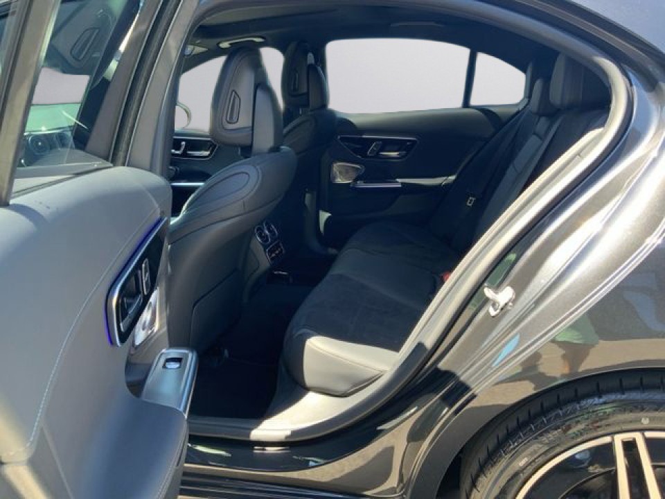Mercedes-Benz C 300d AMG Line - foto 7